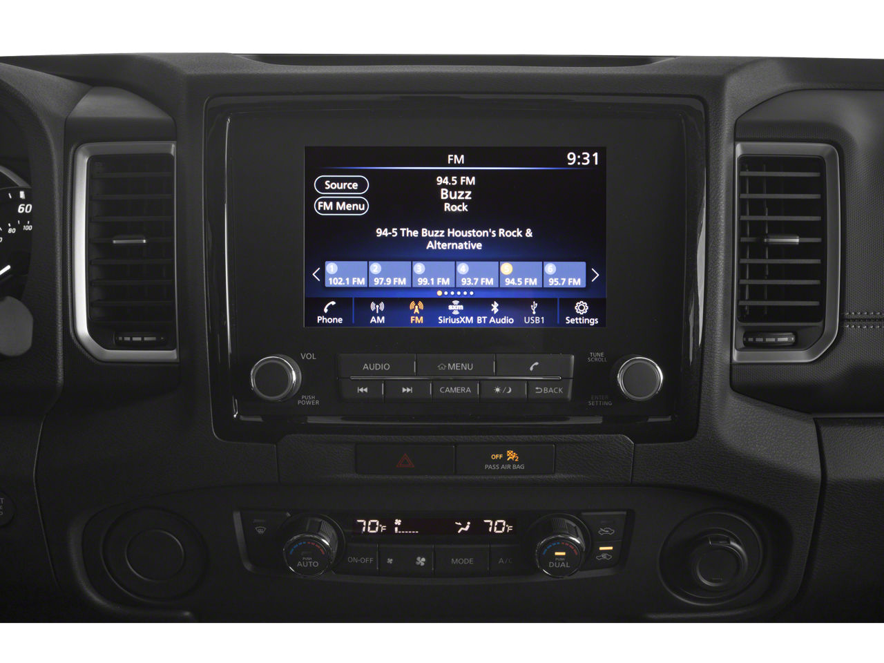 2023 Nissan Frontier SV