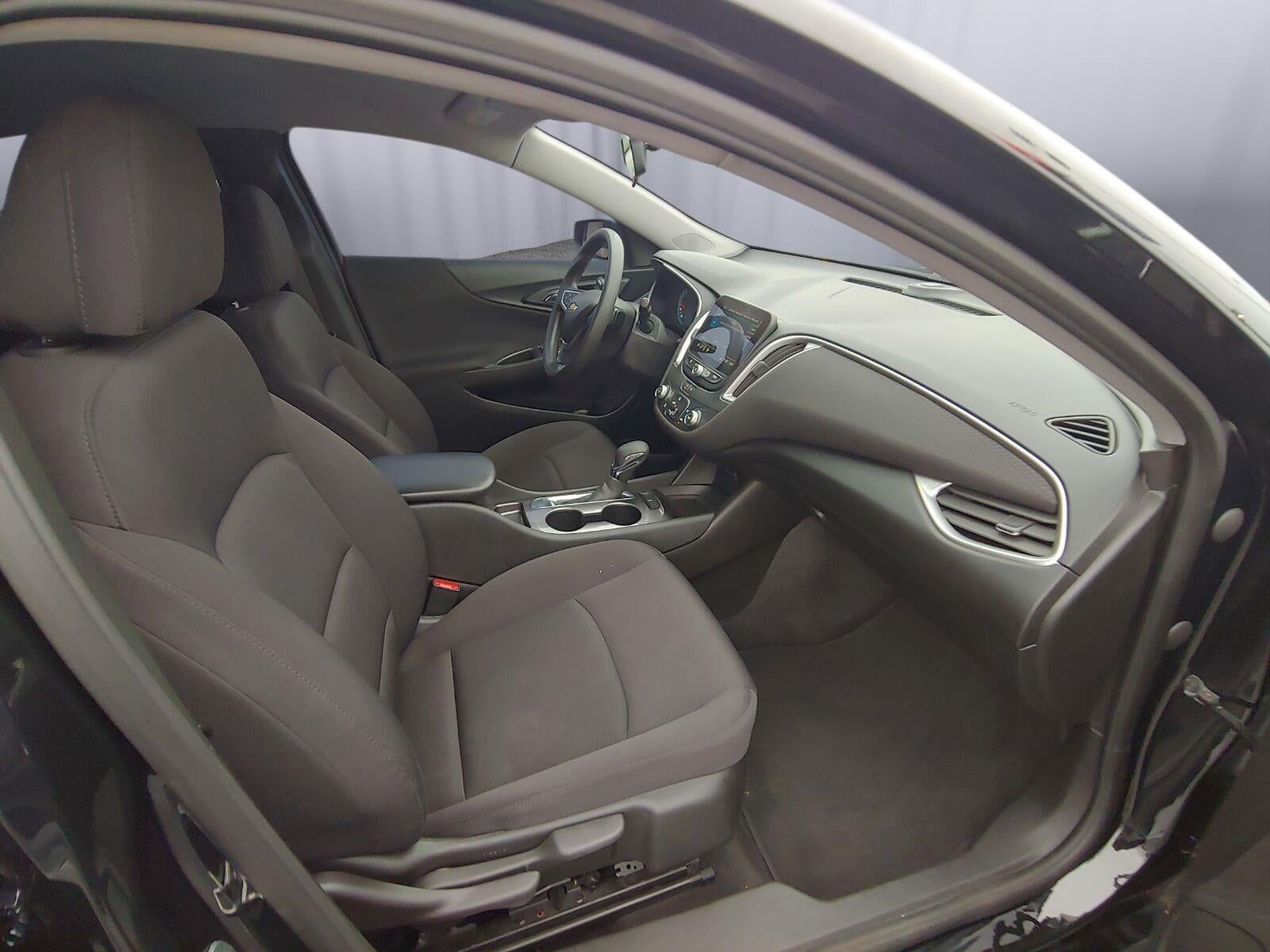 2022 Chevrolet Malibu LS
