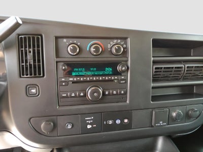 2017 Chevrolet Express Passenger 3500 LT