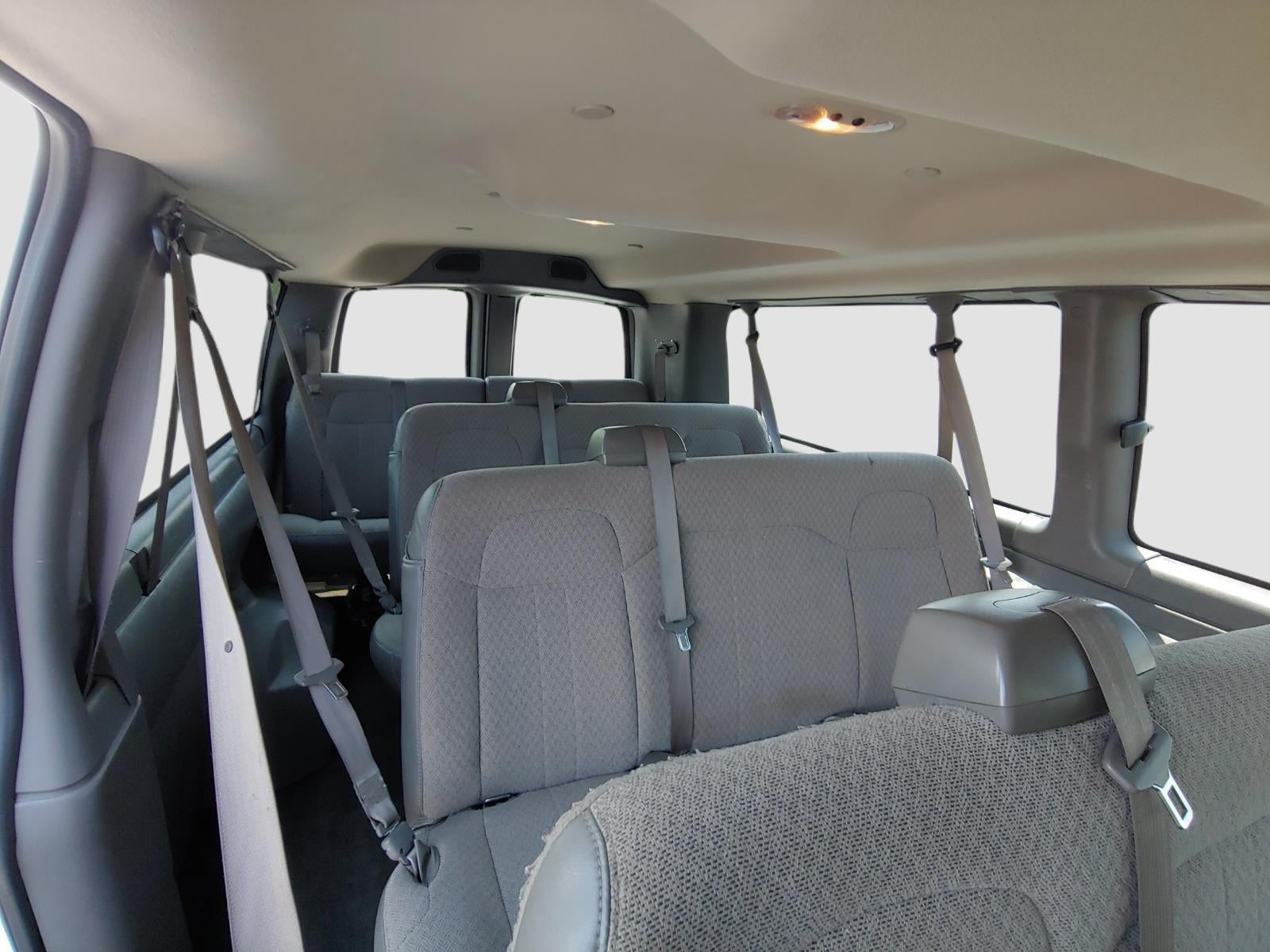 2017 Chevrolet Express Passenger 3500 LT