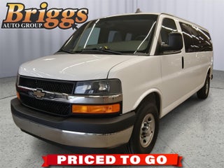 2017 Chevrolet Express Passenger 3500 LT