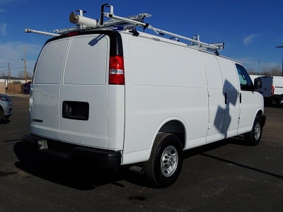 2025 Chevrolet Express Cargo WT