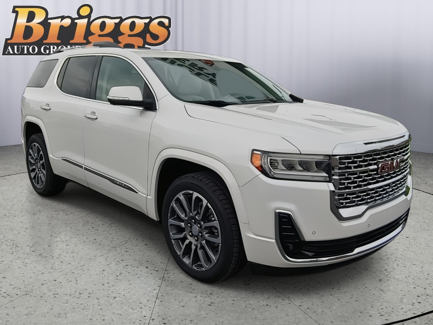 2022 GMC Acadia Denali