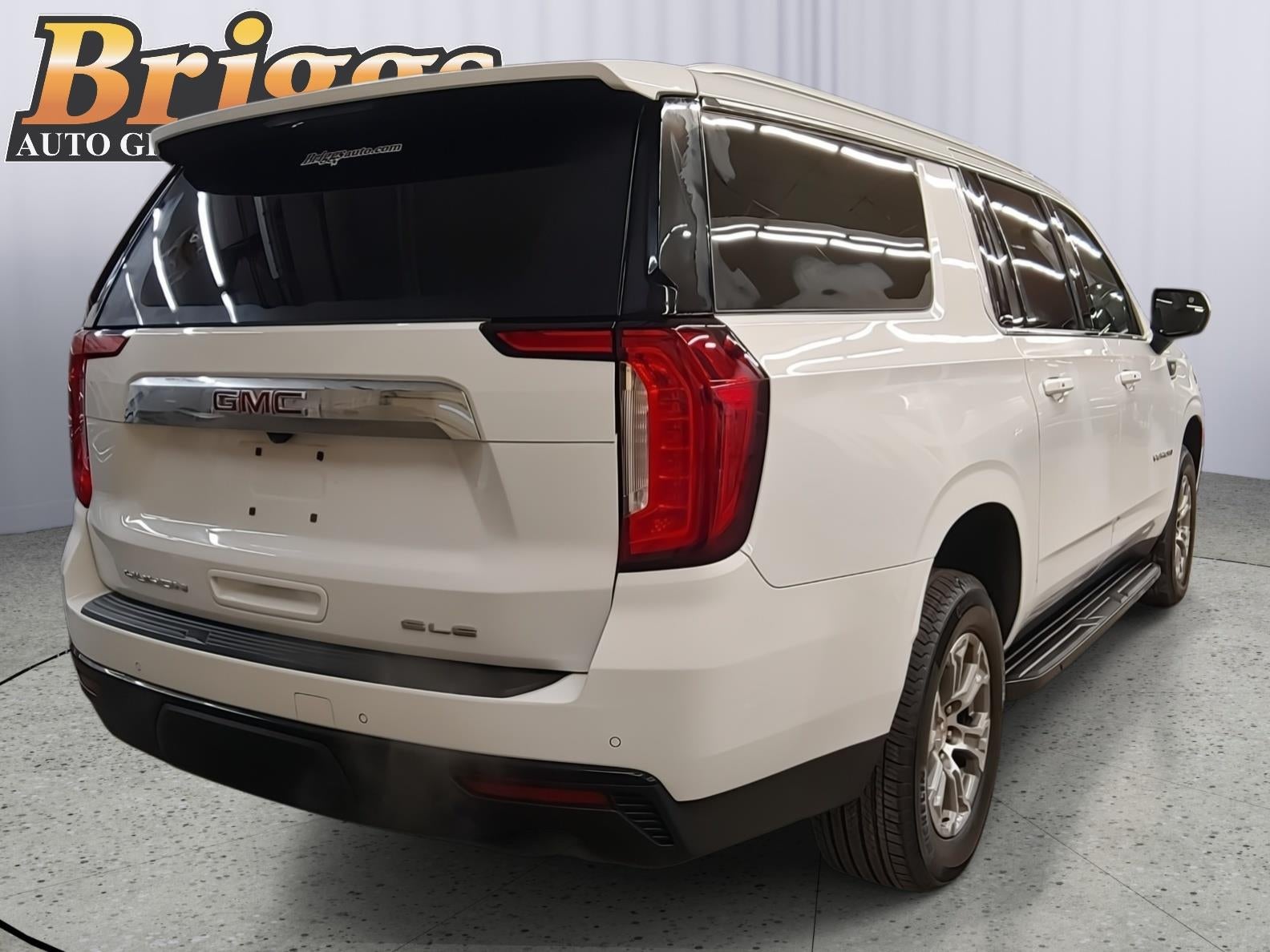 2022 GMC Yukon XL SLE