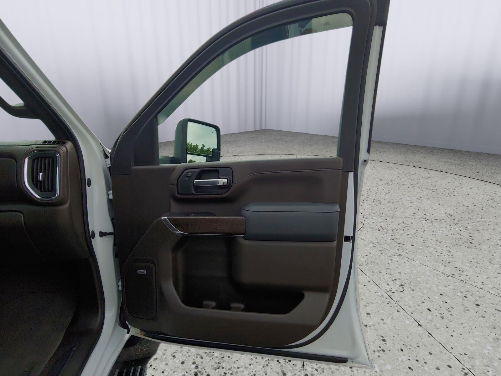 2023 GMC Sierra 3500 HD Denali