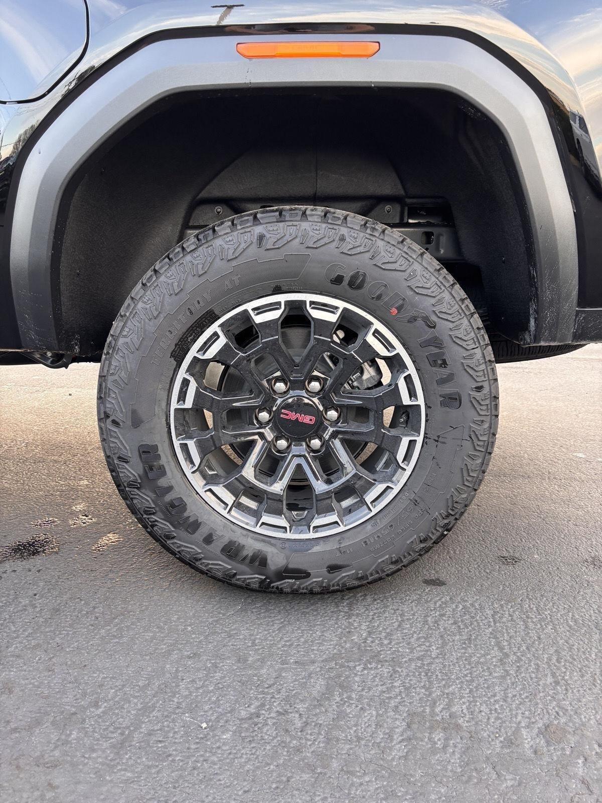 2026 GMC Canyon AT4