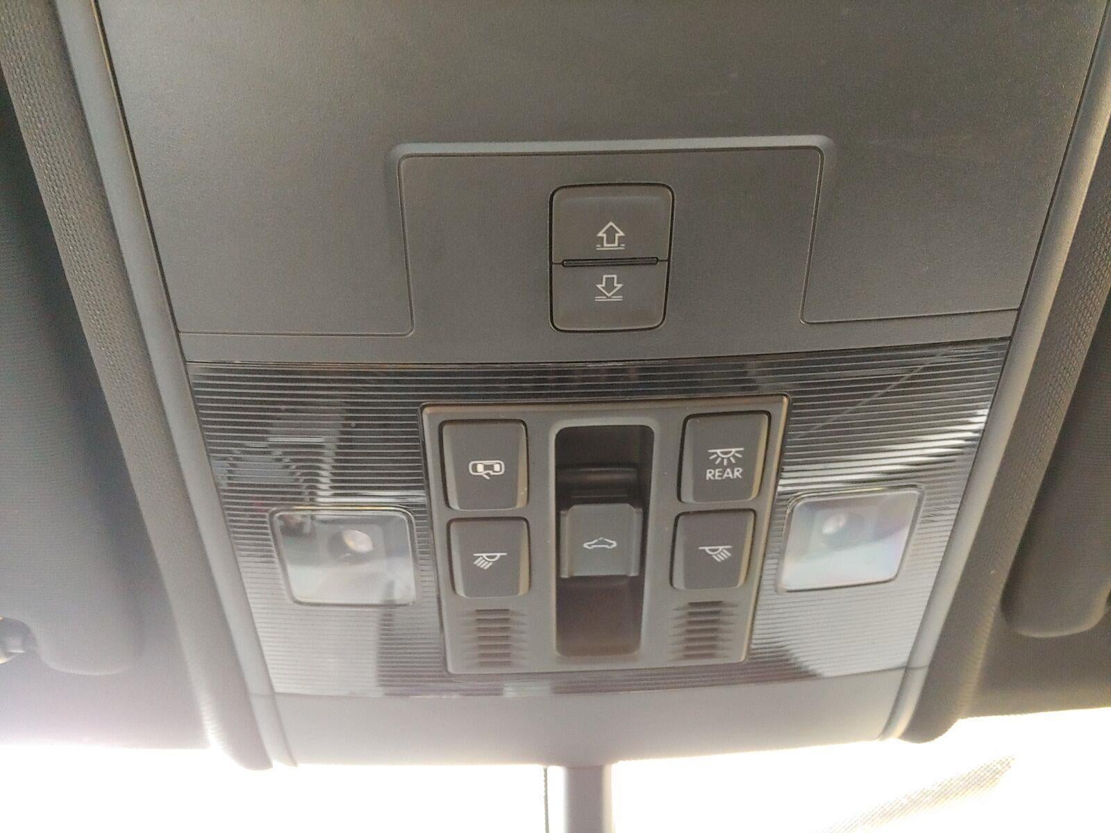 2021 Volkswagen Atlas Cross Sport 2.0T SE w/Technology