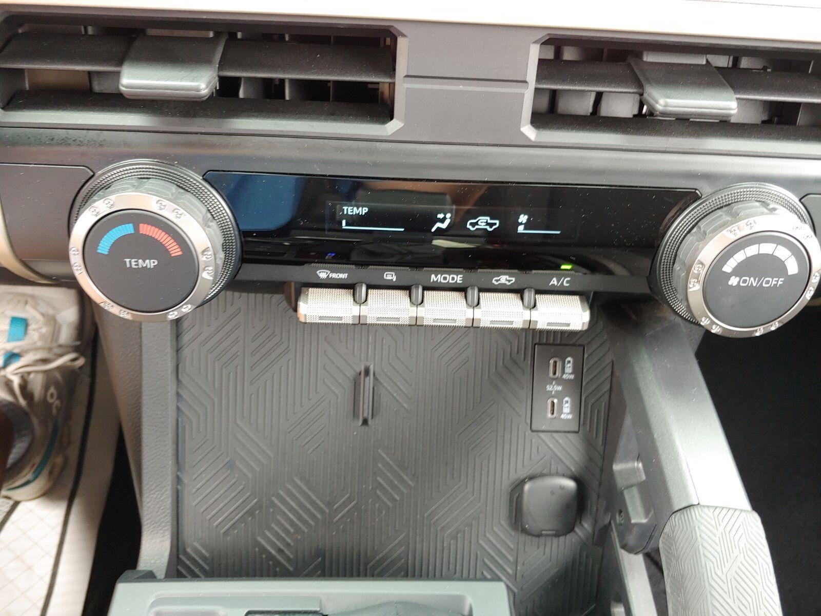 2025 Toyota Tacoma 4WD SR