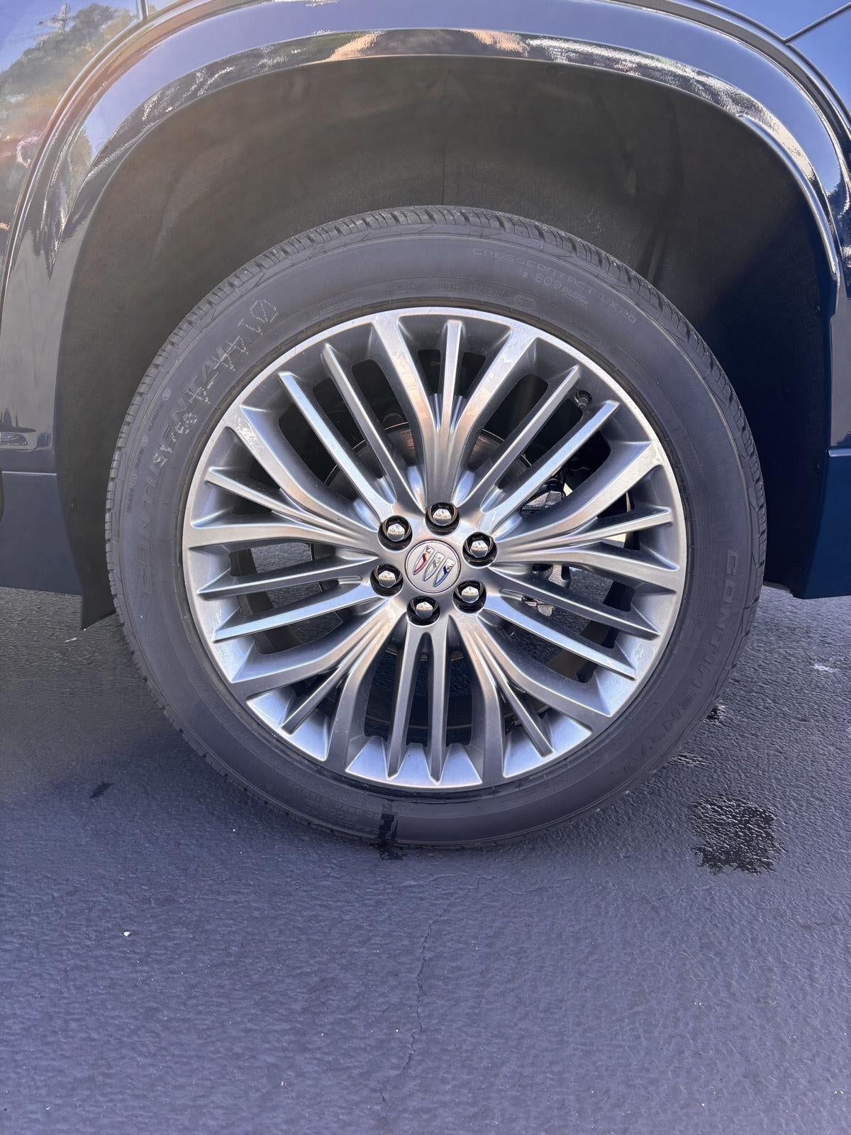 2027 Buick Enclave Avenir