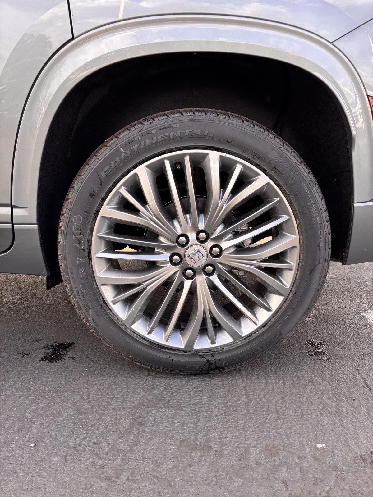 2027 Buick Enclave Avenir