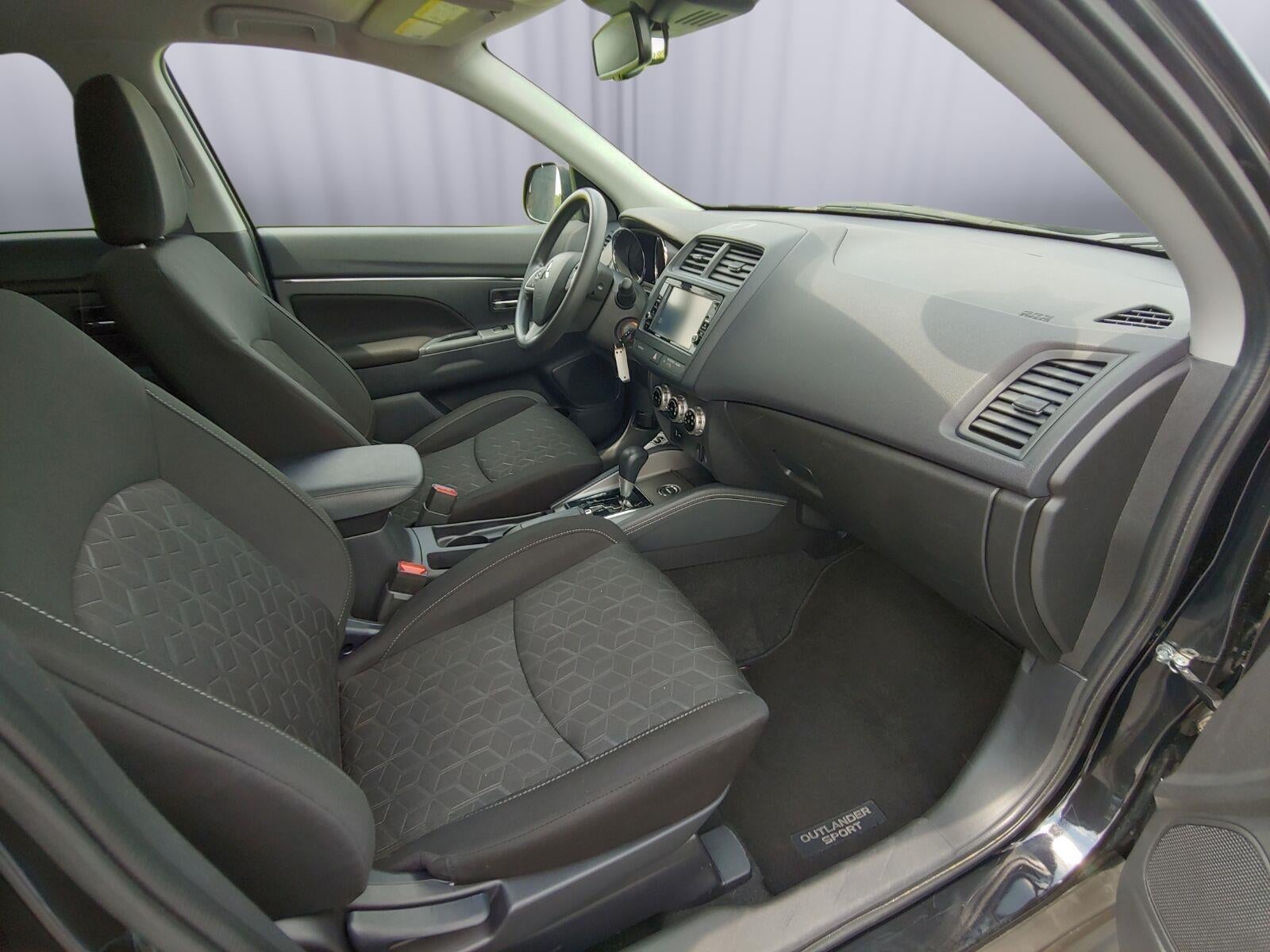 2025 Mitsubishi Outlander Sport S