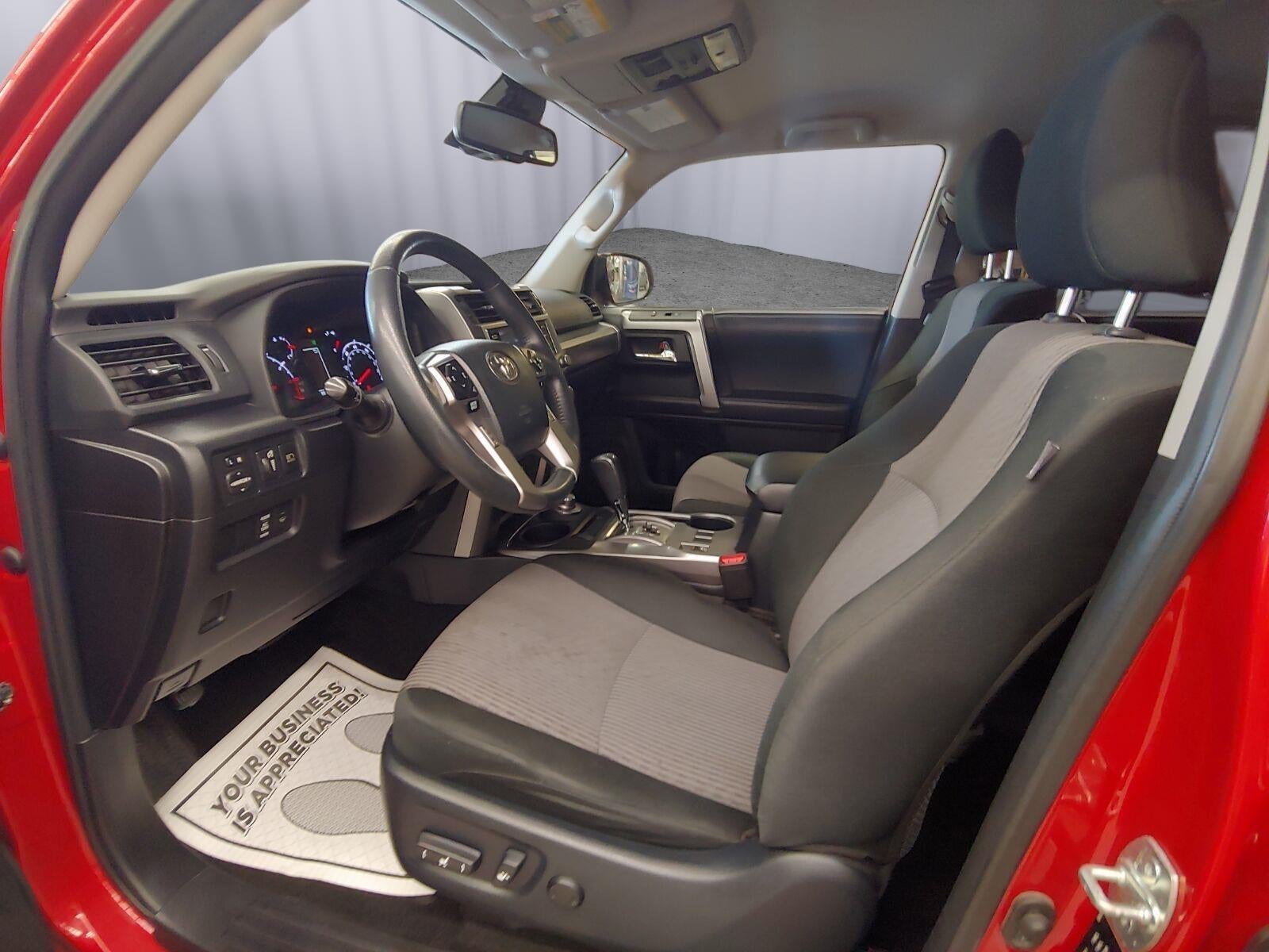 2022 Toyota 4Runner SR5