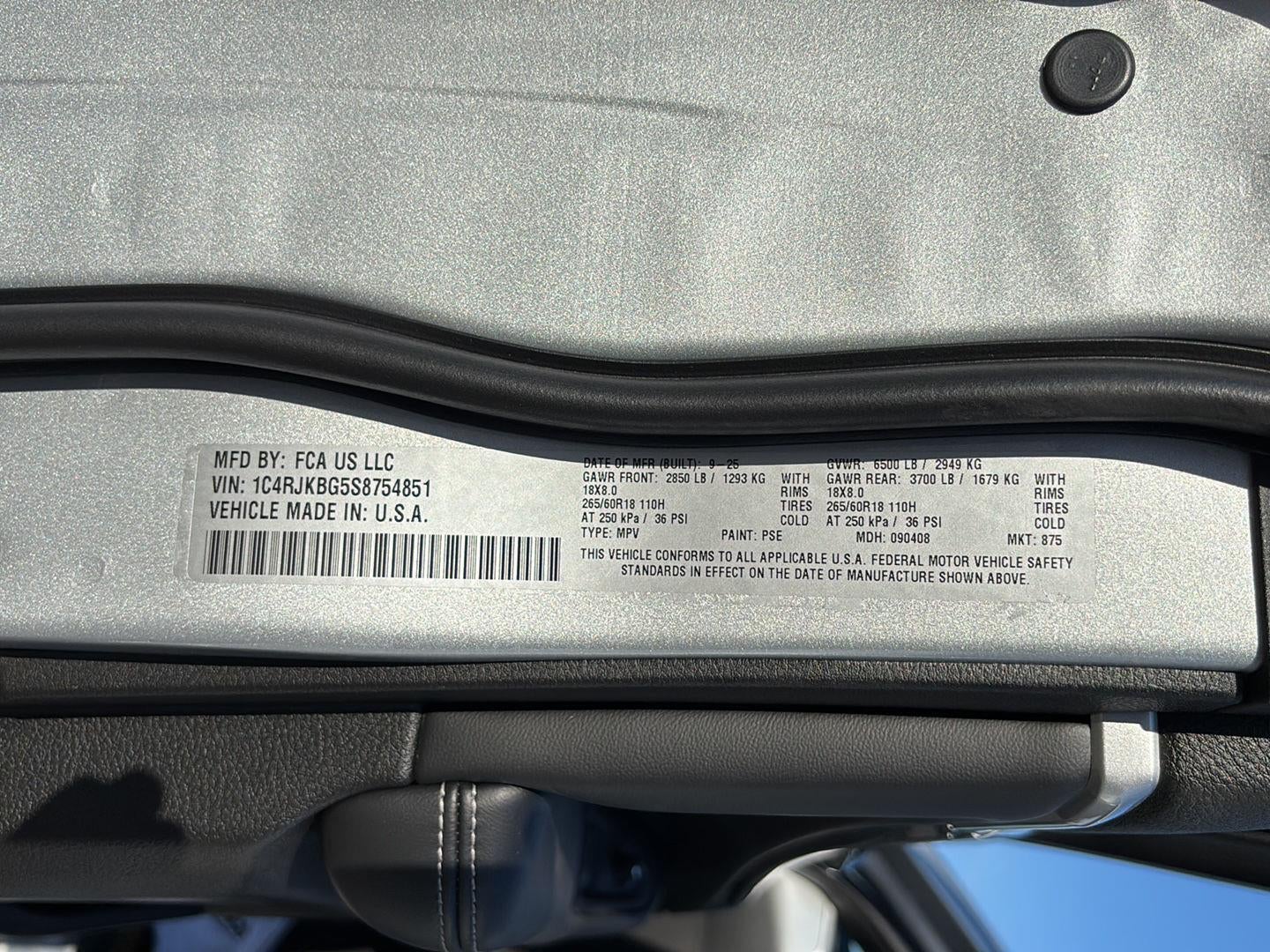 2025 Jeep Grand Cherokee GRAND CHEROKEE L LIMITED 4X4