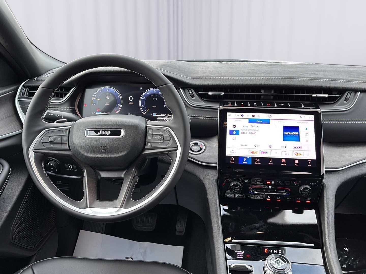 2025 Jeep Grand Cherokee GRAND CHEROKEE L LIMITED 4X4