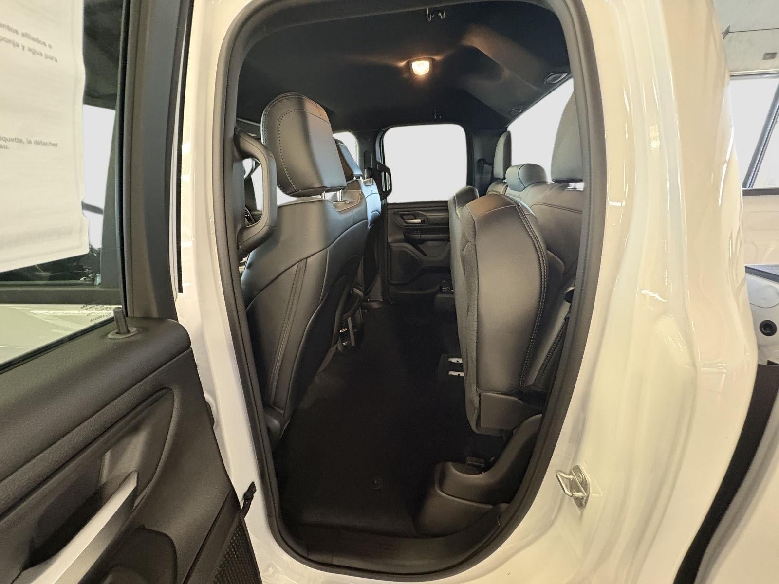 2026 RAM 1500 Tradesman Quad Cab 4x4 6'4' Box