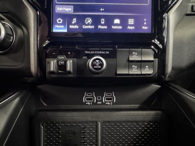 2026 RAM 1500 Big Horn Crew Cab 4x4 5'7' Box