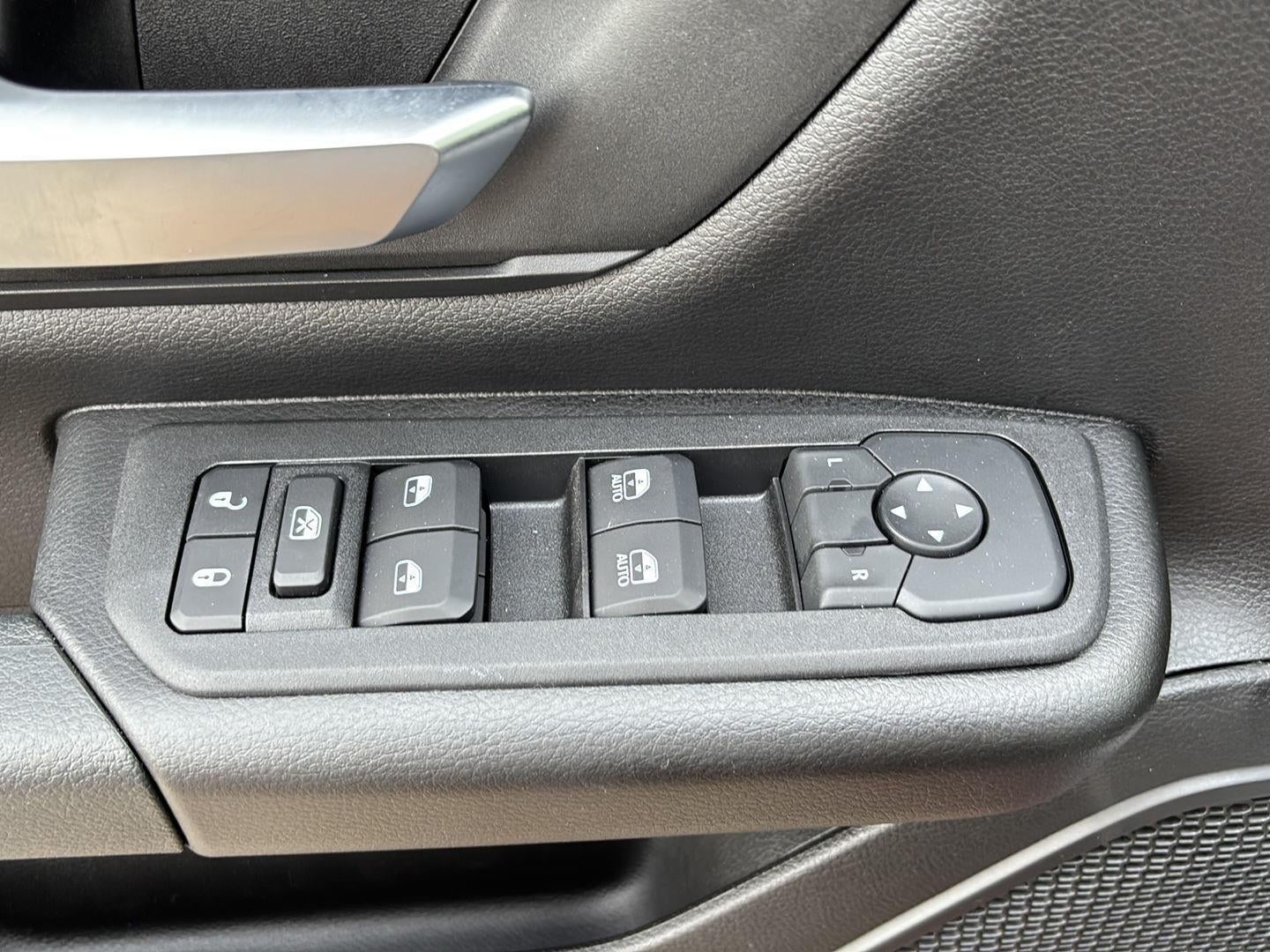 2026 RAM Ram 1500 RAM 1500 TRADESMAN CREW CAB 4X4 5'7' BOX