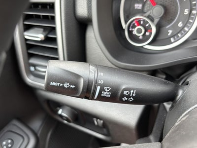 2026 RAM Ram 1500 RAM 1500 TRADESMAN CREW CAB 4X4 5'7' BOX