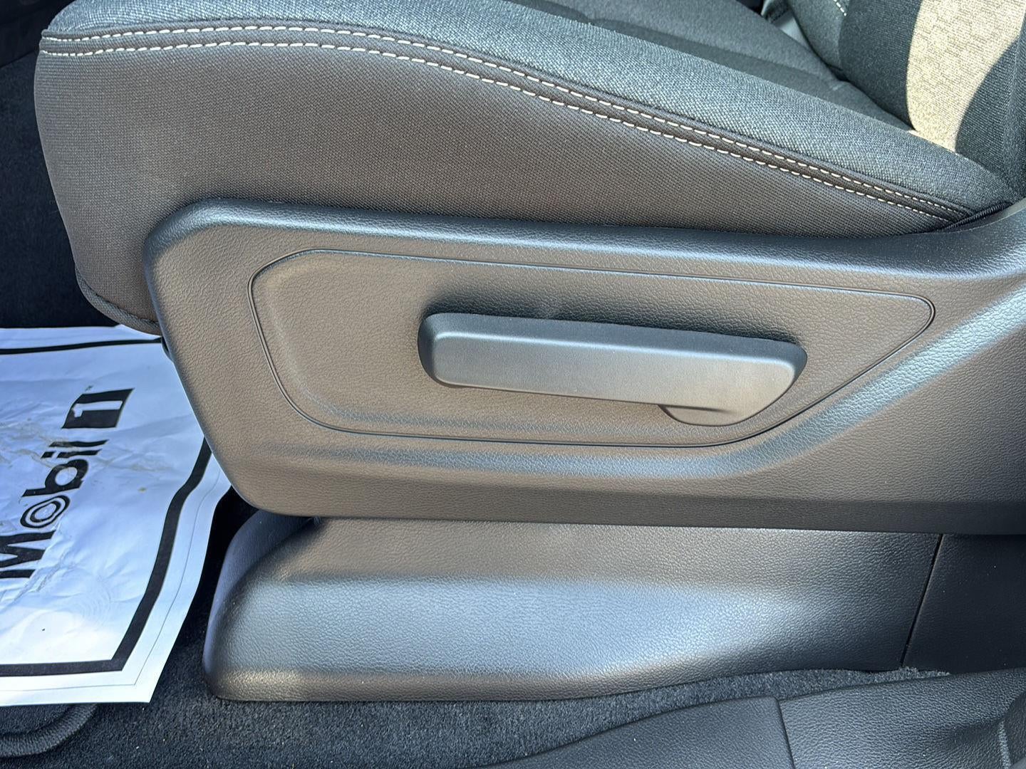 2026 RAM Ram 1500 RAM 1500 TRADESMAN CREW CAB 4X4 5'7' BOX