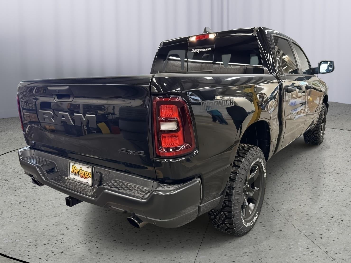 2026 RAM 1500 Warlock Crew Cab 4x4 5'7' Box