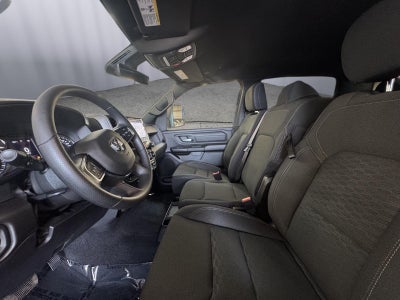 2026 RAM 1500 Express Crew Cab 4x4 6'4' Box