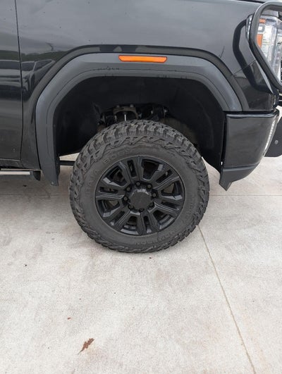 2023 GMC Sierra 2500HD 4WD Crew Cab Standard Bed Denali