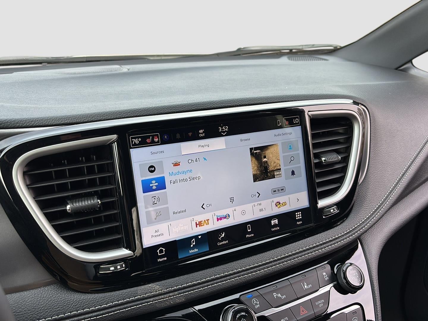 2026 Chrysler Pacifica PACIFICA SELECT