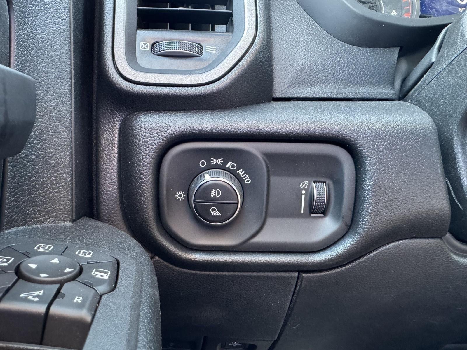 2026 RAM 2500 Black Express