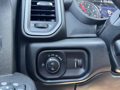 2026 RAM 2500 Black Express Crew Cab 4x4 6'4' Box