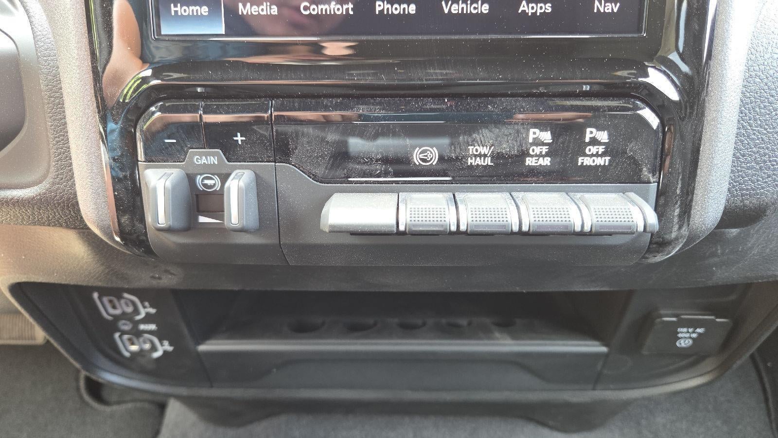 2025 RAM 2500 Tradesman