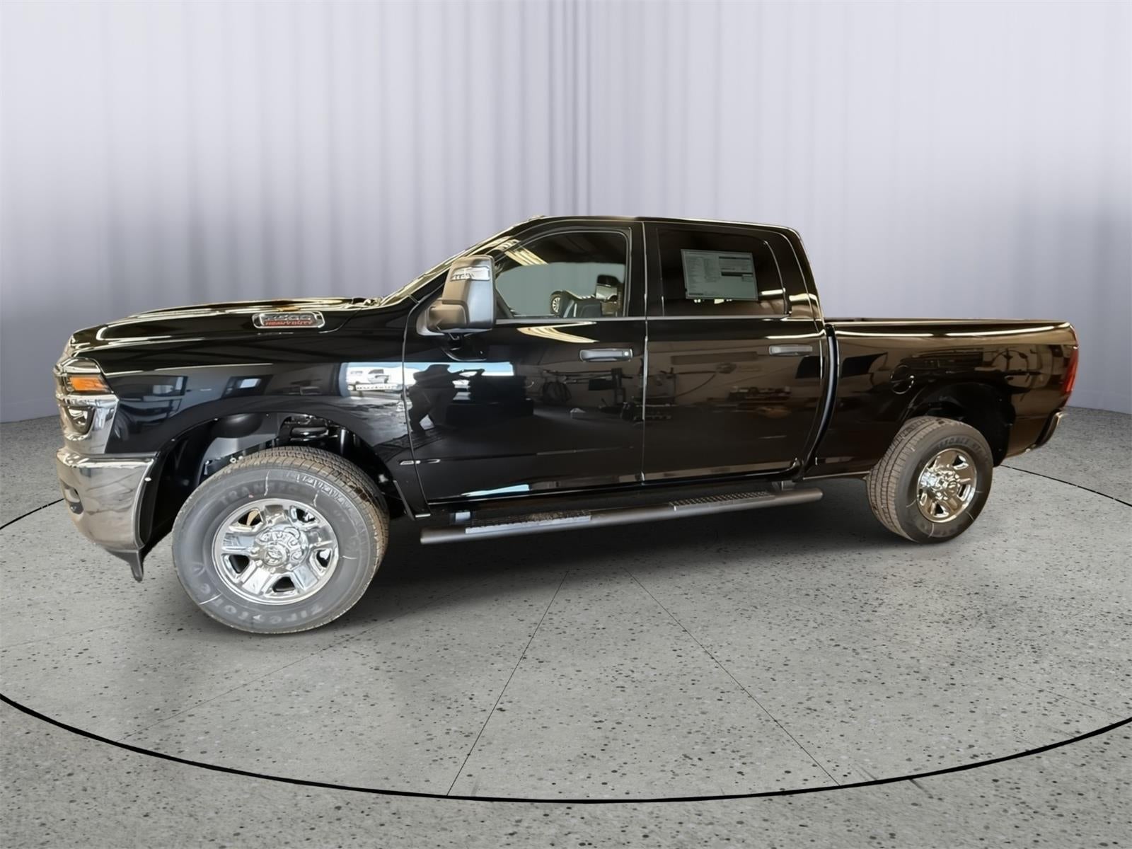2026 RAM 2500 Tradesman Crew Cab 4x4 6'4' Box