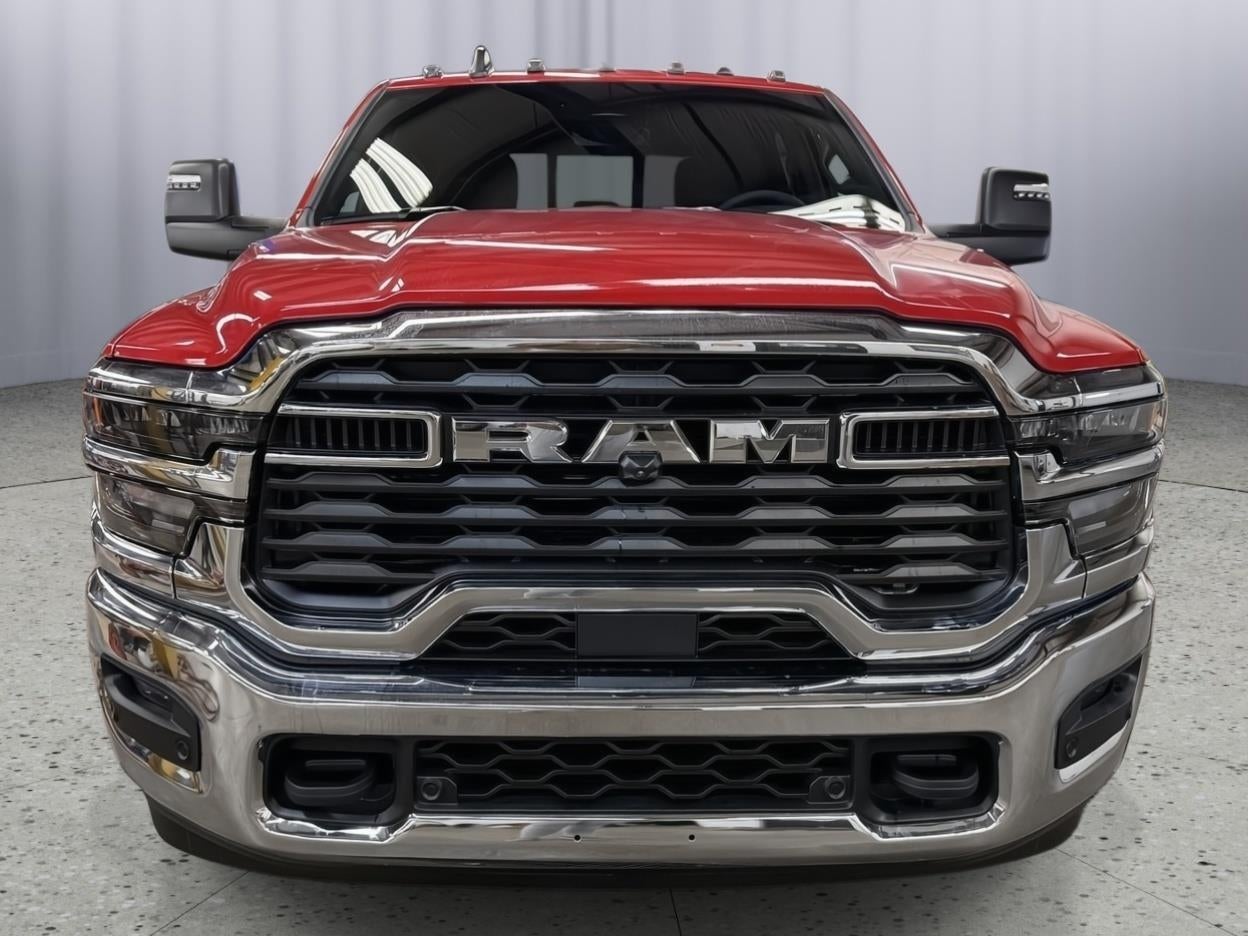 2026 RAM 2500 Tradesman Crew Cab 4x4 6'4' Box