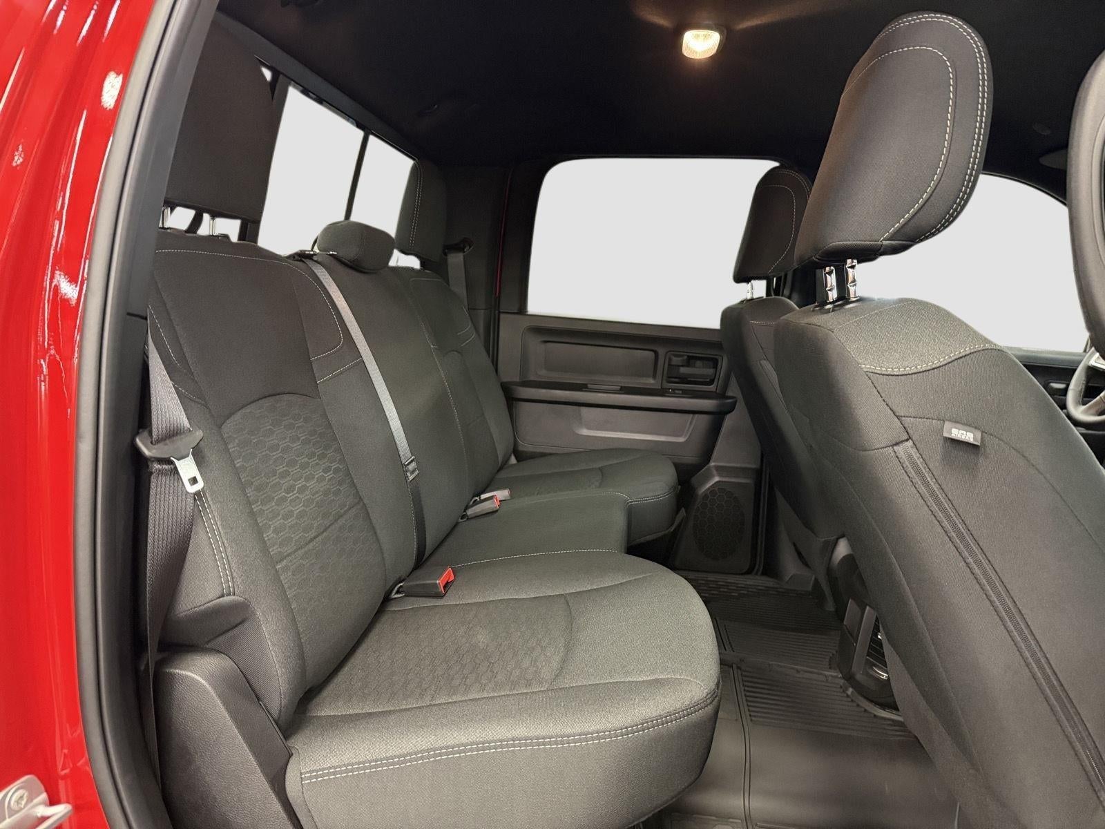 2026 RAM 2500 Tradesman Crew Cab 4x4 6'4' Box