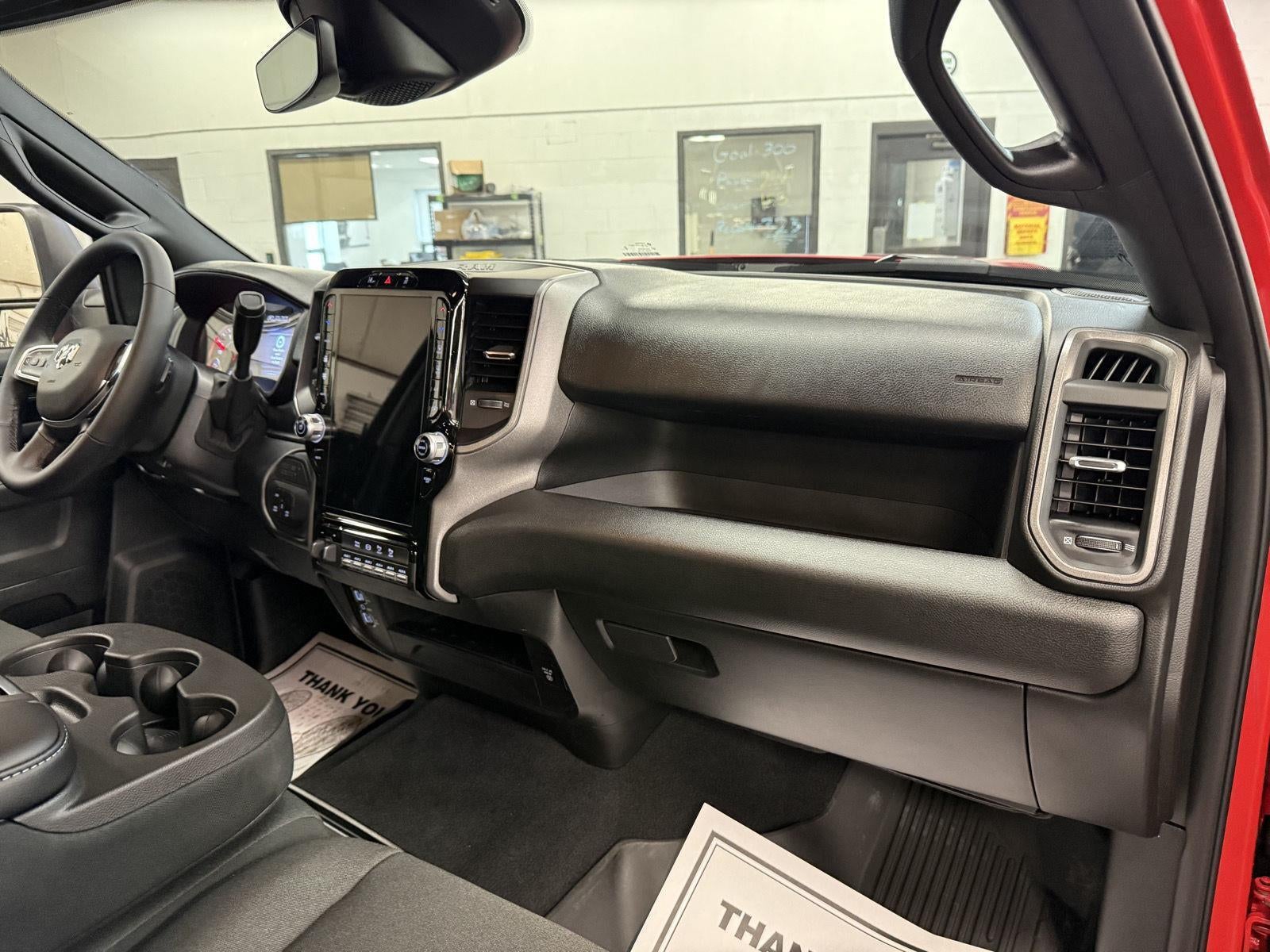 2026 RAM 2500 Tradesman Crew Cab 4x4 6'4' Box