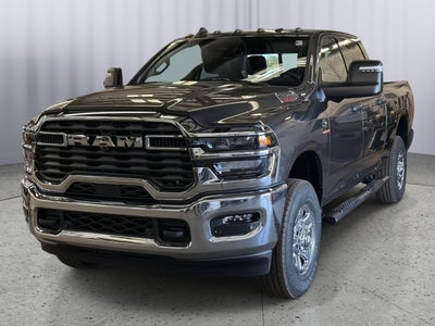 2026 RAM 2500 Tradesman Crew Cab 4x4 6'4' Box