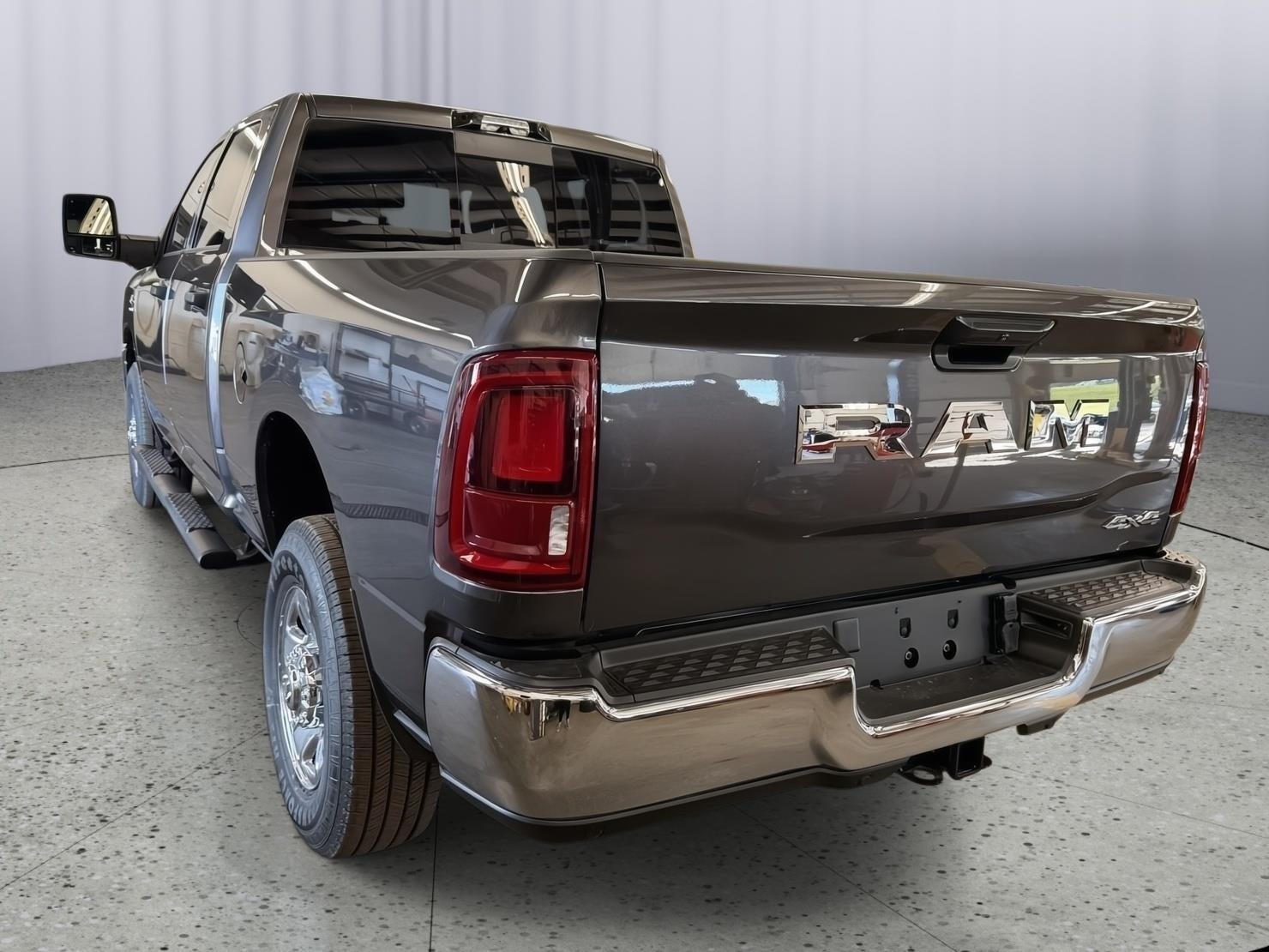 2026 RAM 2500 Tradesman Crew Cab 4x4 6'4' Box