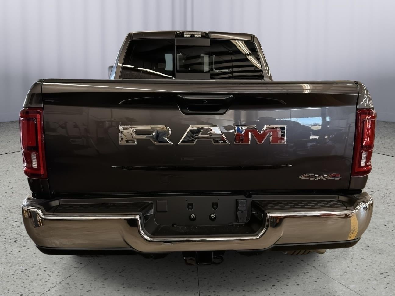 2026 RAM 2500 Tradesman Crew Cab 4x4 6'4' Box
