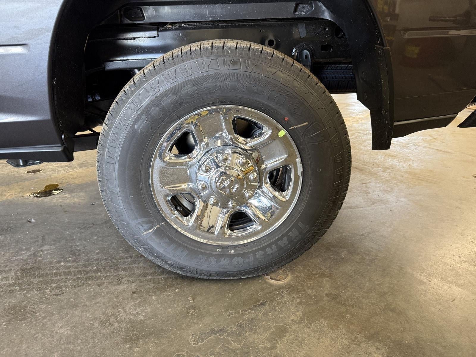 2026 RAM 2500 Tradesman Crew Cab 4x4 6'4' Box