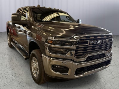 2026 RAM 2500 Tradesman Crew Cab 4x4 6'4' Box