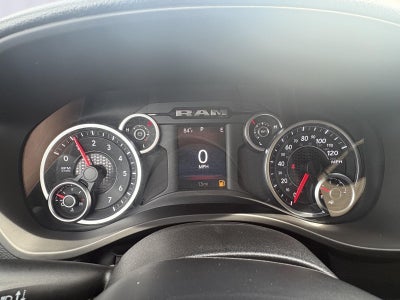 2026 RAM 1500 Tradesman Crew Cab 4x4 5'7' Box