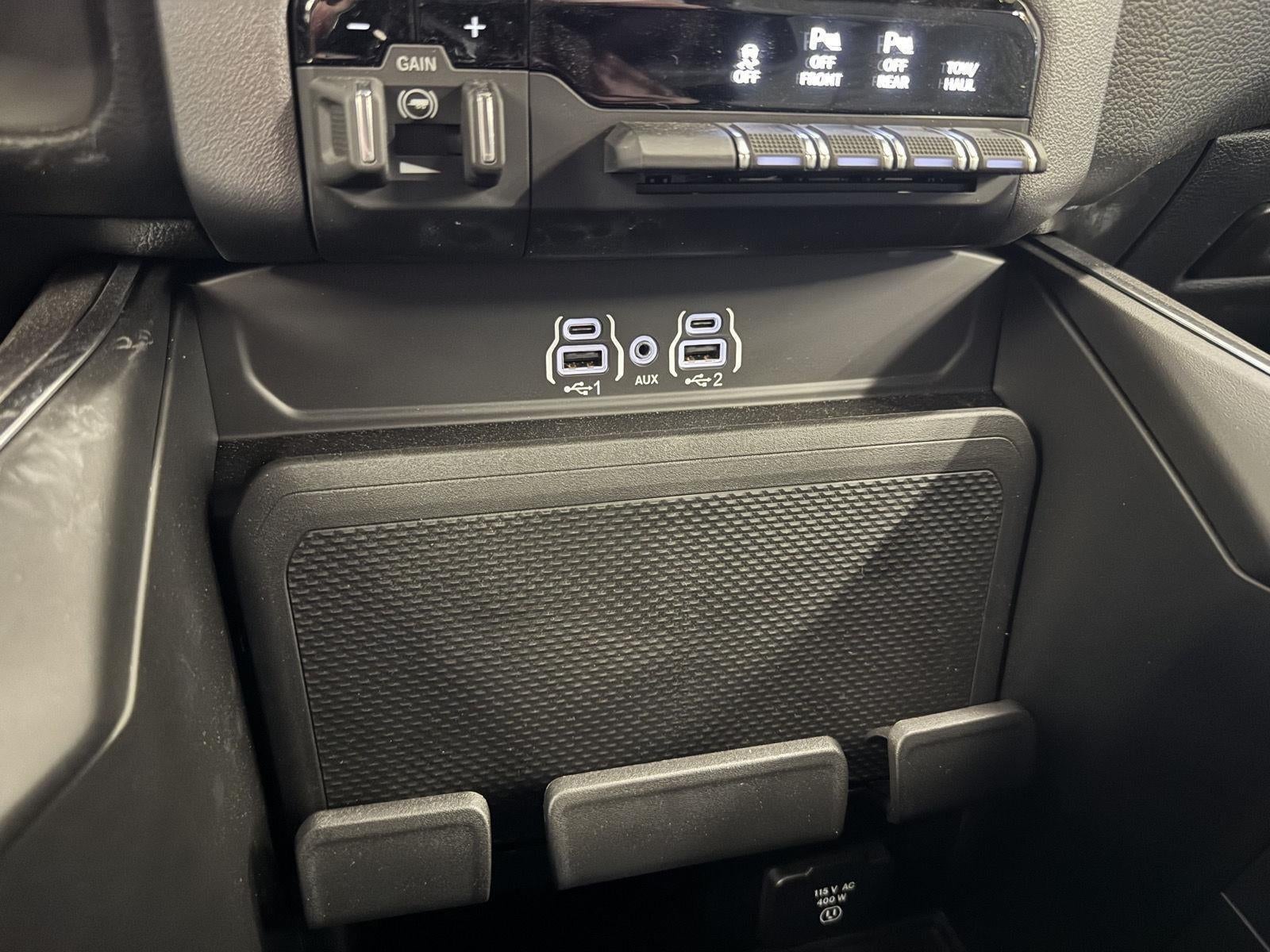 2026 RAM 1500 Big Horn Crew Cab 4x4 5'7' Box