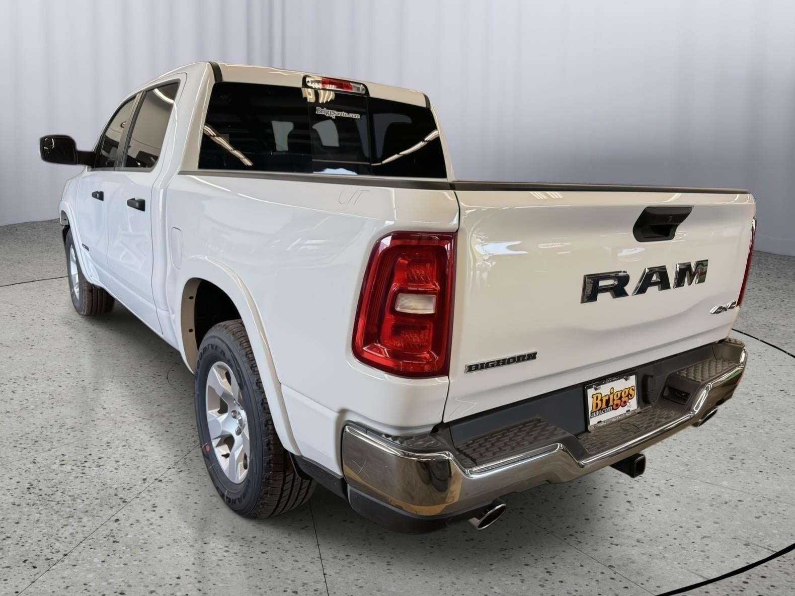2026 RAM 1500 Big Horn Crew Cab 4x4 5'7' Box