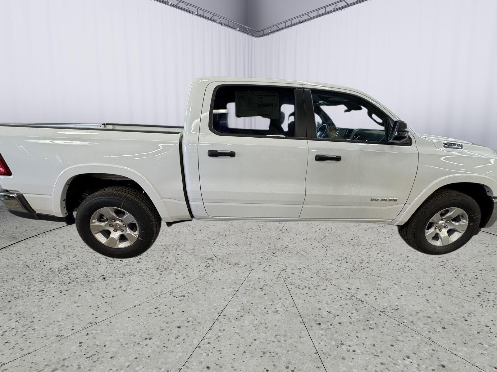 2026 RAM 1500 Big Horn Crew Cab 4x4 5'7' Box
