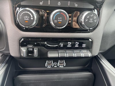 2026 RAM 1500 Big Horn Crew Cab 4x4 5'7' Box