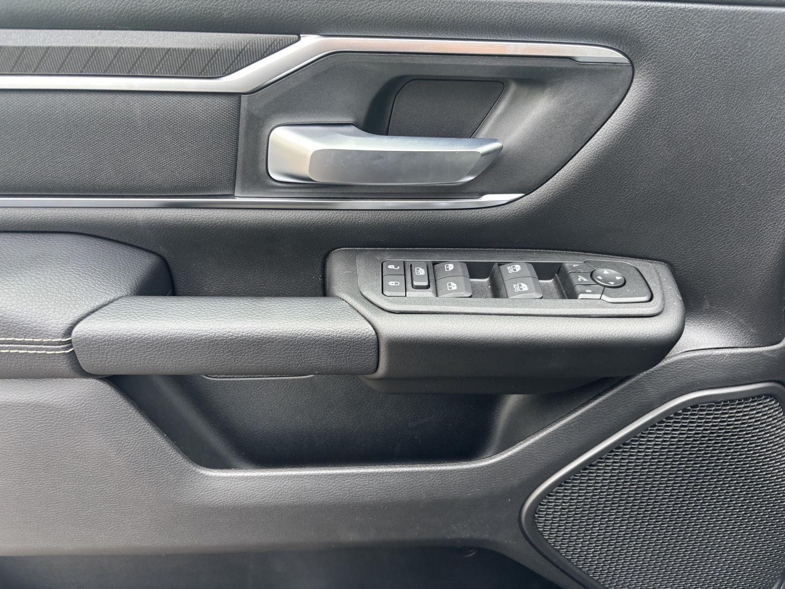 2026 RAM 1500 Big Horn Crew Cab 4x4 5'7' Box