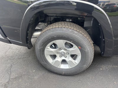 2026 RAM 1500 Big Horn Crew Cab 4x4 5'7' Box