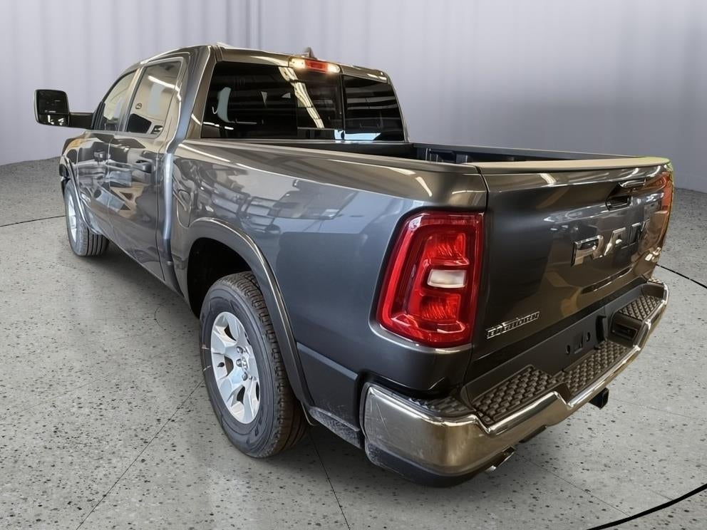 2026 RAM 1500 Big Horn Crew Cab 4x4 5'7' Box