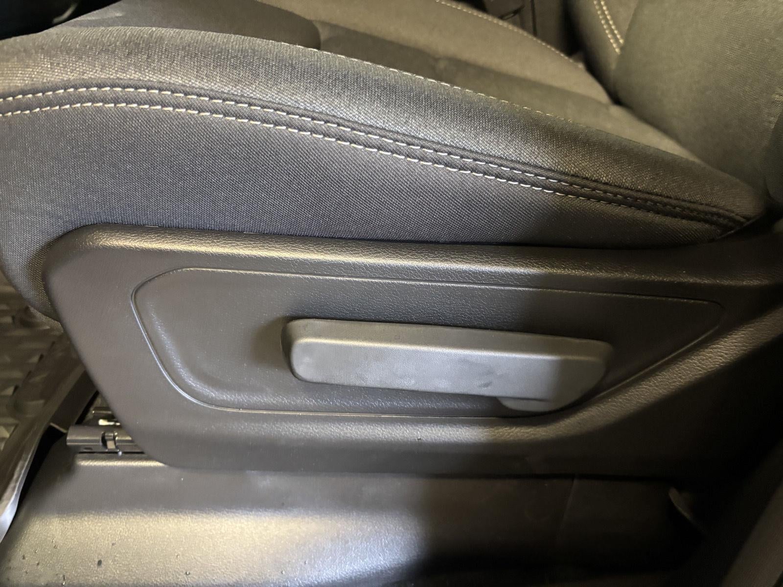2026 RAM 1500 Warlock Crew Cab 4x4 5'7' Box
