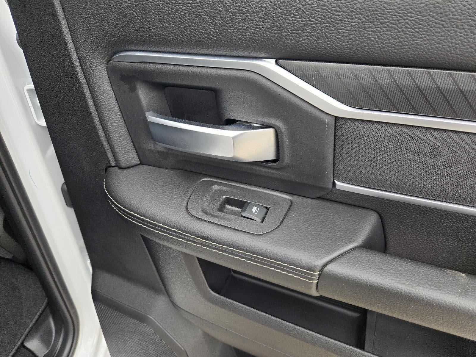 2026 RAM 2500 Big Horn Crew Cab 4x2 6'4' Box