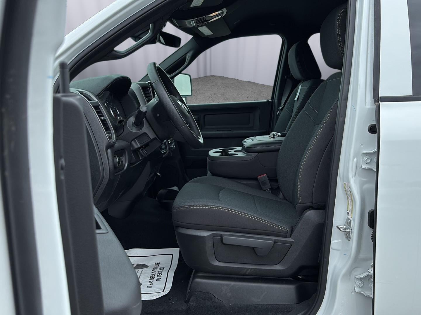 2026 RAM Ram 2500 RAM 2500 WARLOCK CREW CAB 4X4 6'4' BOX
